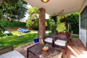 La Buganvilla - Sólo Familias, Conil De La Frontera